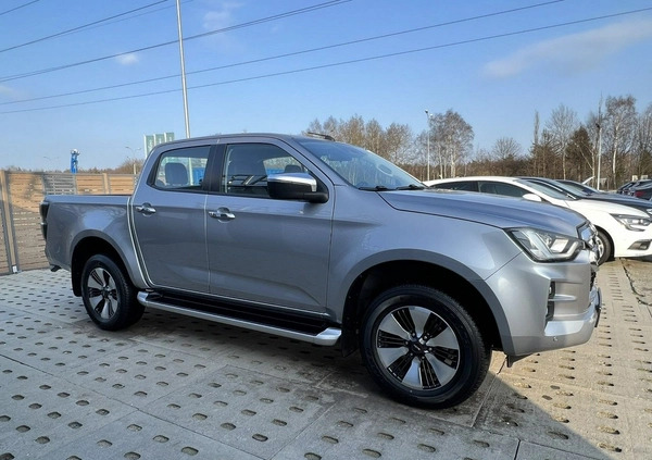 Isuzu D-Max cena 155900 przebieg: 28564, rok produkcji 2021 z Świeradów-Zdrój małe 781